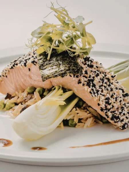 Salmão com Crosta de Gergelim